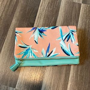 Tropical Patter Clutch